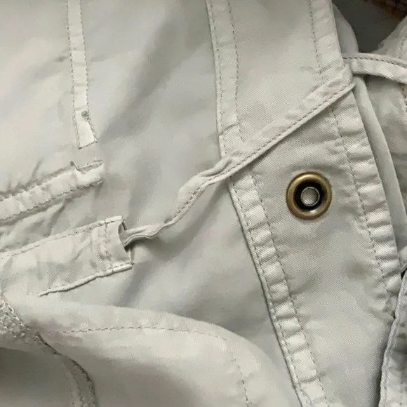 SANCTUARY long sleeve safari jacket with front pockets. Size M - Picture 8 of 8